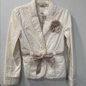 White House Black Market Elegant Cream Blazer, Size 2 VGUC